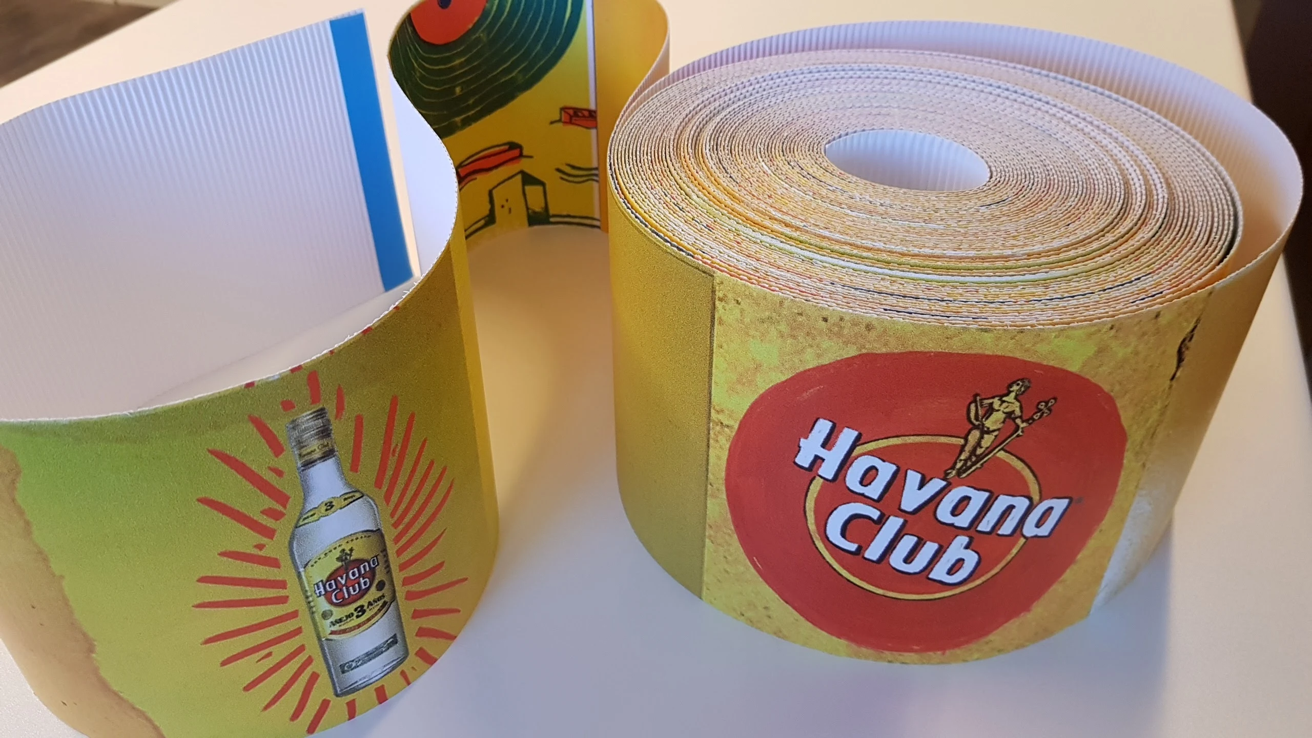 Havana Club — Detail van de rol en bedrukte strook